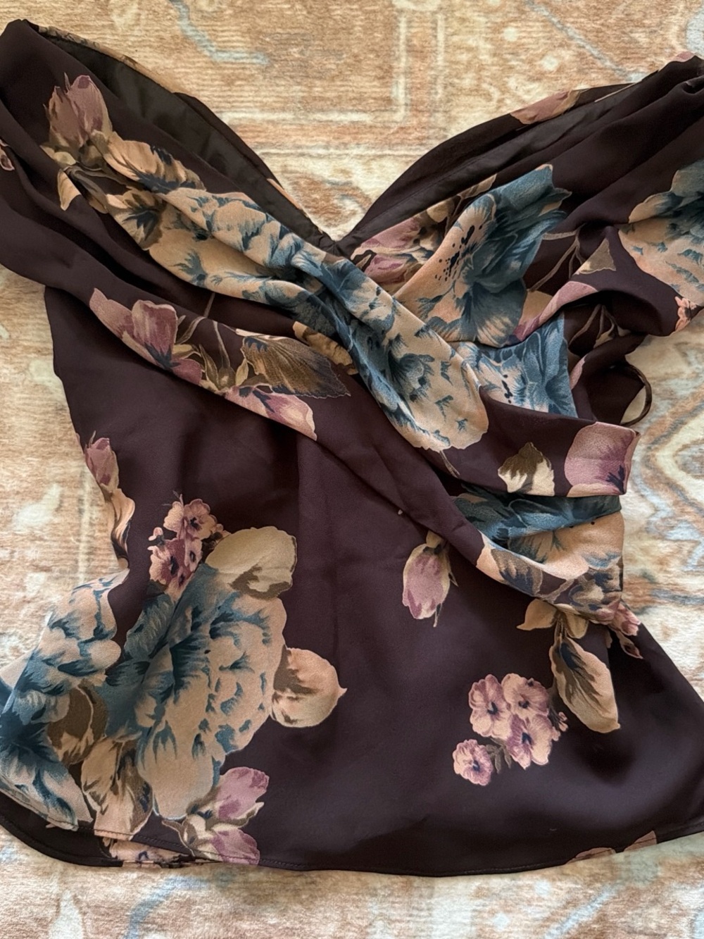 Floral V-Neck Sleeveless Blouse in Deep Plum